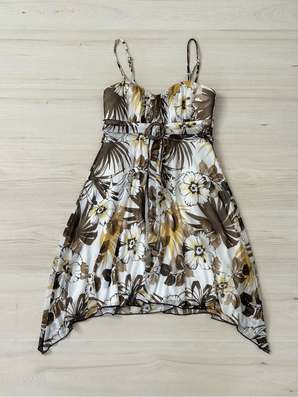 speechless tie back asymmetrical floral dress